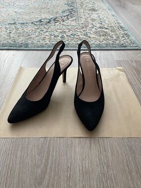 Madden Girl Black Suede Pointed-Toe Slingback Heels